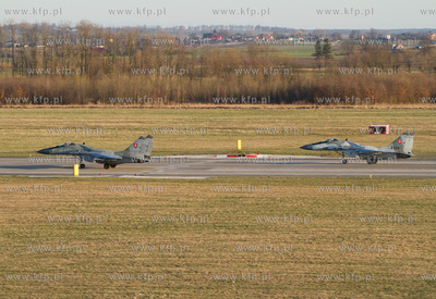 22 Baza Lotnictwa Taktycznego w Malborku.Trzy samoloty...