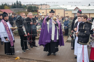 Dzień Wszystkich Świętych. Cmentarz w Starogardzie...