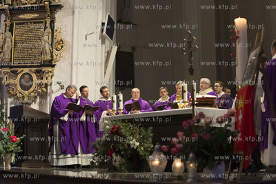 Gdańsk. W Bazylice Mariackiej odbyła się msza w...
