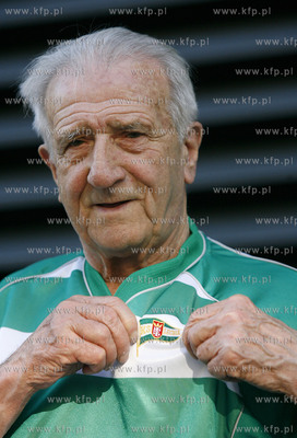 Byly pilkarz i trener Lechii Gdansk Roman Rogocz 28.05.2007...