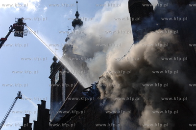 Pozar kosciola sw Katarzyny w Gdansku. 22.05.2006 Fot....