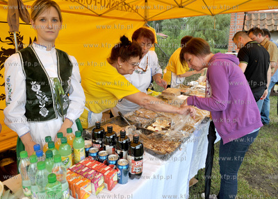 Zukowo. Parafia pw. Wniebowziecia Najswietszej Maryi...