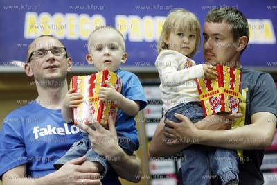 Gdynia. Tauron Basket Liga. Drugi mecz finalowy Asseco...