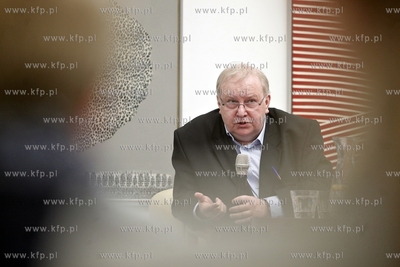 Sopot. Panstwowa Garia Sztuki. Promocja ksiazki Aleksandra...