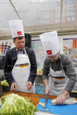 Wielki Show Kulinarny na Dlugim Targu w Gdansku. Wlodarze...