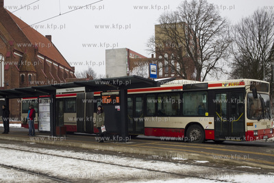 Pętla tramwajowa i autobusowa Gdańsku Siedlcach.
14.02.2017
fot....