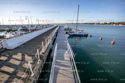 Pomost przy ostrodze sopockiego molo.
02.08.2022
fot....