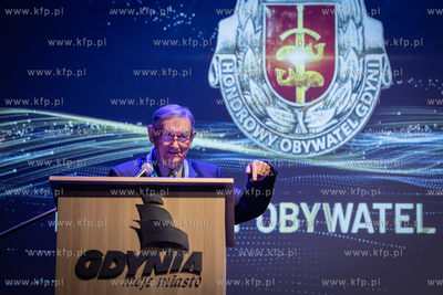 Gdynia. Konsulat Kultury. prof. Norman Davies otrzymał...