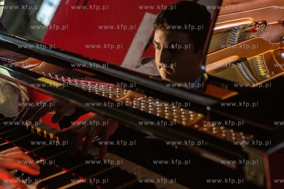 Hol Główny Dworca PKP w Gdyni. Festiwal Gdynia Classica...