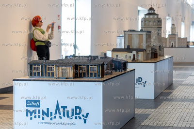 Muzeum Emigracji w Gdyni. Wystawa czasowa "Gdynia,...