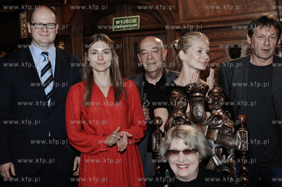 Gdansk. Dwor Artusa. Festiwal Solidarity of Art. Uroczyste...