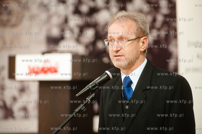 Gdansk. Historyczna sala BHP. Wreczenie odznaczen panstwowych,...