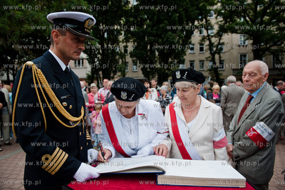 Gdynia. Centralne uroczystosci obchodow Swieta Wojska...