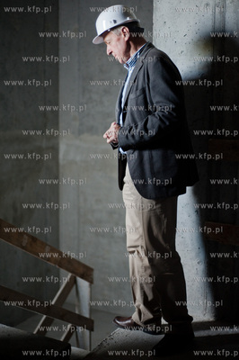 Gdansk. Konferencja prasowa orazz uroczyste zawieszenie...