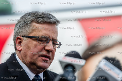 Gdansk. Targ Weglowy. Konferencja Prezydenta Bronislawa...