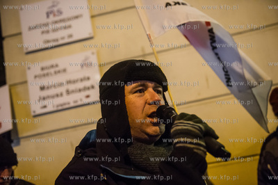 Gdynia. Pikieta Solidarnie dla Polski, zorganizowana...