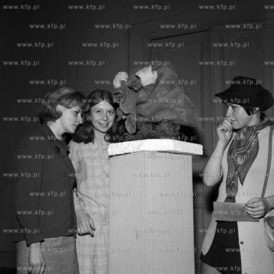 Wystawa prac studentów PWSSP w klubie studenckim Żak...