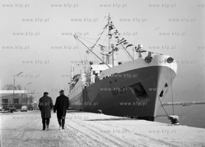 Zima w porcie gdyńskim. 
1967
zhp_z.kosycarz_p10
Fot....