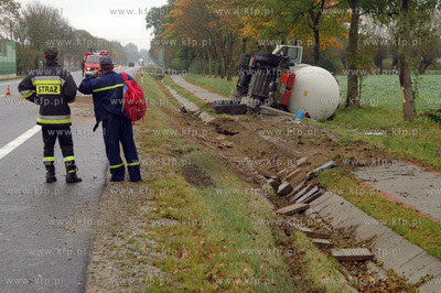 W miejscowosci Kazimierzowo z nieznanych przyczyn cysterna...
