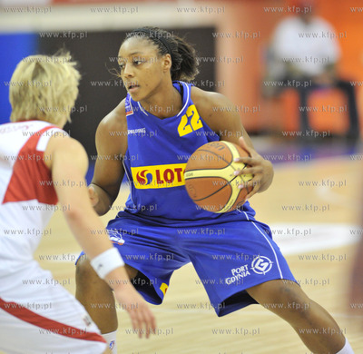 Hala Wisly w Krakowie. Ford Germaz Ekstraklasa. Koszykarki...