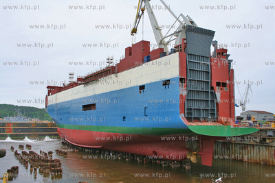 Stocznia Gdynia. Samochodowiec PC/TC Baltic Ace
06.2007
fot....