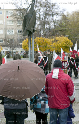 Obchody Dnia Niepodleglosci na placu Jana Pawla II...