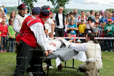 Rekonstrukcja bitwy z okresu kampanii napoleonskiej...