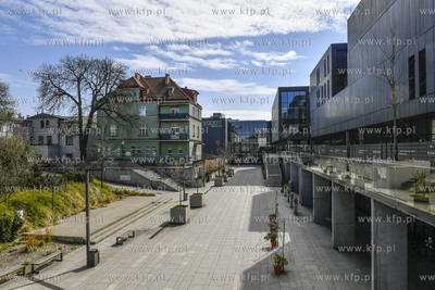 Sopot. Miasto Sopot w czasie stanu epidemii. Nz. okolice...