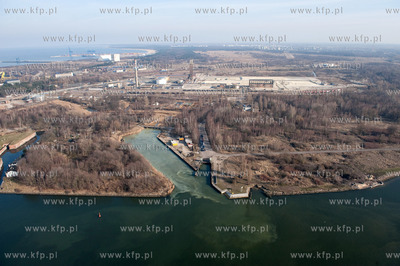 Siarkopol gdansk SA w Gdansku od niemal czterdziestu...