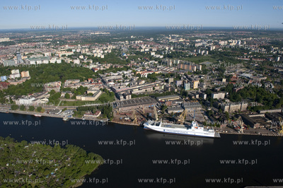 Szczecin z lotu ptaka. 13.05.2009r fot. Kacper Kowalski...