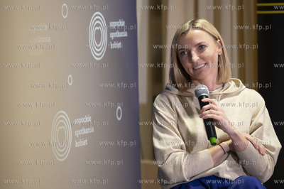 Sopoteka. Sopockie Spotkania Kobiet.  W spotkaniu uczestniczyly:...