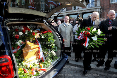 Pomorze zegna Macieja Plazynskiego, ktory zginal tragicznie...