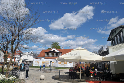 Sopot. Placyk za Spatife-em pomiedzy ul. Bohaterow...
