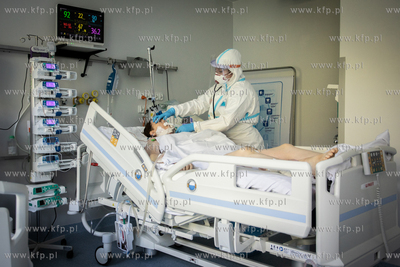 Szpital zakaźny w Gdańsku. Intensywna terapia oddziału...