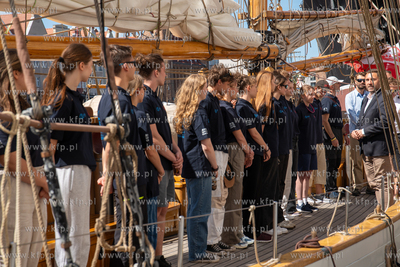 Żaglowiec Generał Zaruski wypłyną, w 101-dniową...