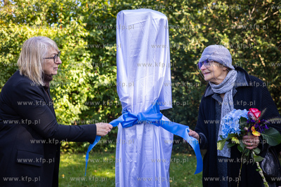 Sopot. Park Północny. Odsłonięcie rzeźby „Biała...