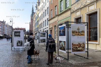 Gdańsk, ul. Długi Targ . 3 rocznica wojny w Ukrainie....