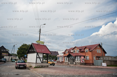 Gowidlino, duza kaszubska wies letniskowa polozona...