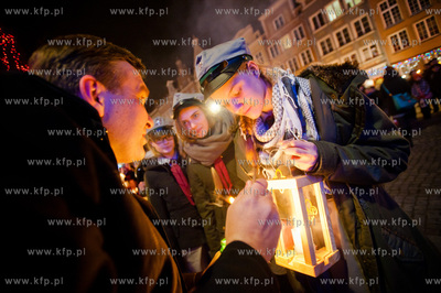 Gdansk. Dlugi Targ. Zuchy i harcerze Choragwi Gdanskiej...