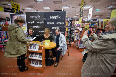 Gdansk. Salon Empik w C.H. Galeria Baltycka. Spotkanie...