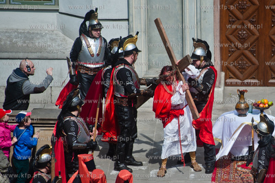 Wielki Piatek. Misterium Meki Panskiej na ulicach Gdanska....