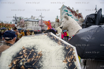 Sopocka Majowka. Parada Zwierzat - Krol Lew i jego...