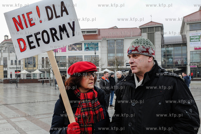 Plac Przyjaciół SopotuHappening pt. Nie róbcie nas...