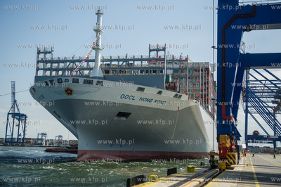 Do DCT Gdańsk zawinął największy kontenerowiec...