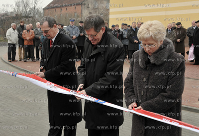 W Pelplinie przy ZSP nr2 otwarto kompleks boisk w ramach...