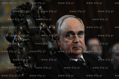 Gdansk. Dwor Artusa. Wreczenie Medali sw. Wojciecha...