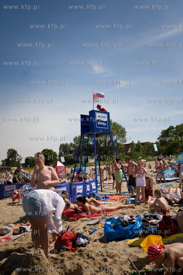 Gdansk Brzezno. Doskonala pogoda przyciaga tlumy na...