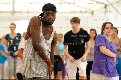 Gdansk. Plac Zebran Ludowych. Festiwal MTV Gdansk Dzwiga...