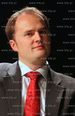 Teatr Atelier w Sopocie. Debata kandydatow na urzad...