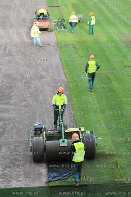 Dzien Otwarty na budowanym stadionie pilkarskim przy...